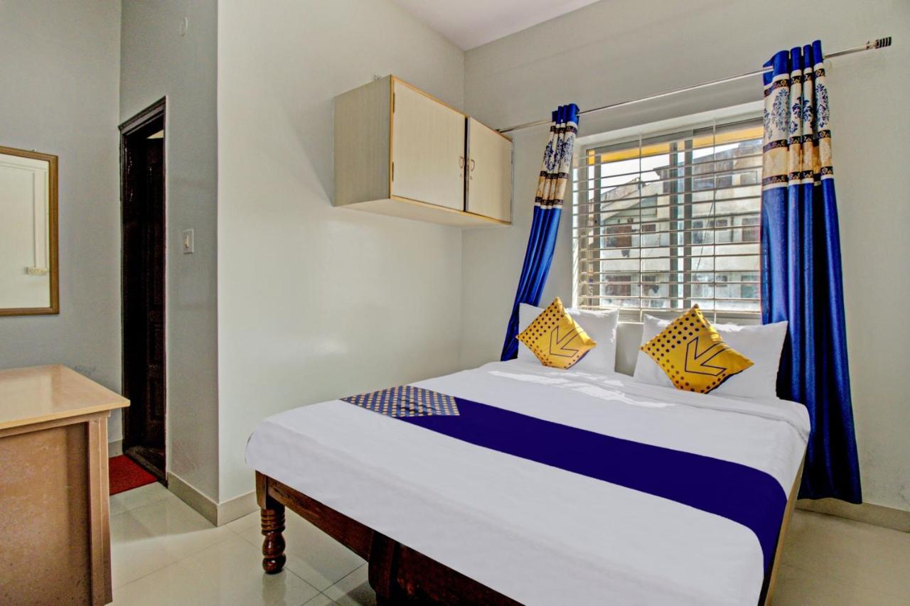 Spot On A Class Suites Near Hare Krishna Hill Bangalore Exterior foto